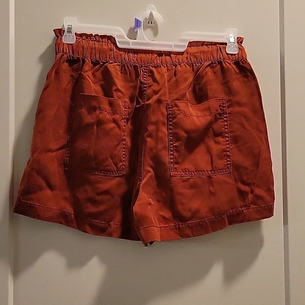 Ann Taylor Paperbag Elastic waist Lyocell Short Rust NWT Small